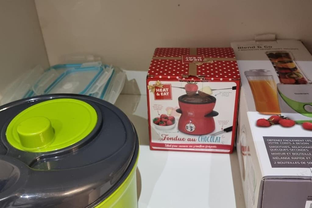Belle Maison Climatisee Renovee Pac-Man Entre Collegues, Amis, Famille - Barbecue - Netflix - Prime - Baby Foot 50Cts Saint-Seurin-sur-l'Isle 외부 사진